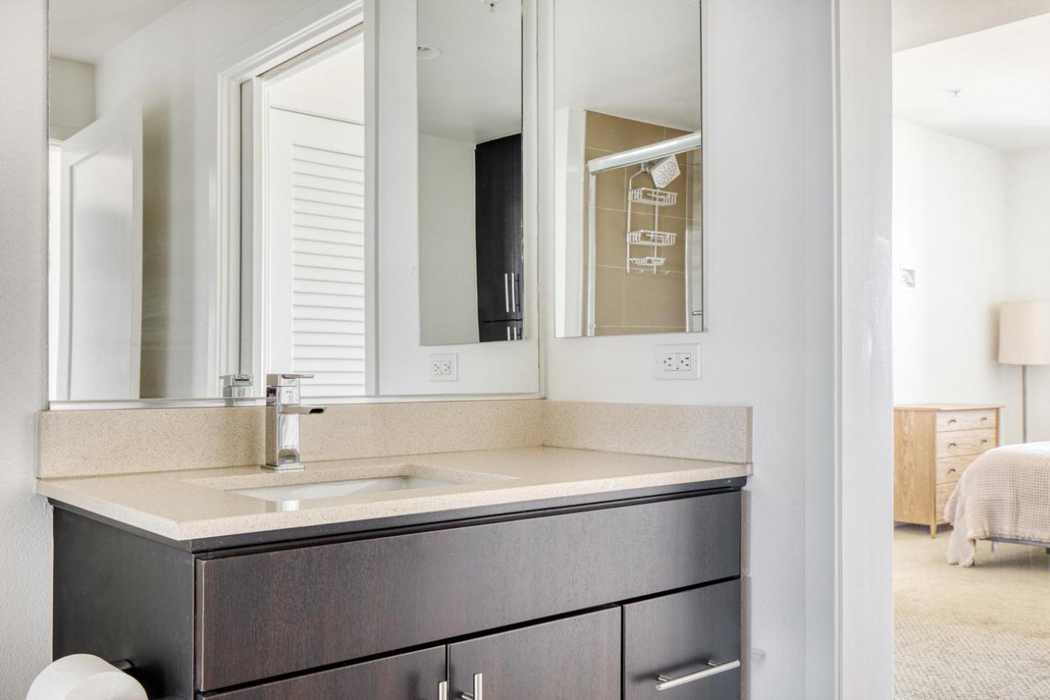 Marina Del Rey 2br W Pool Gym Nr Lax-637 * Los Ángeles